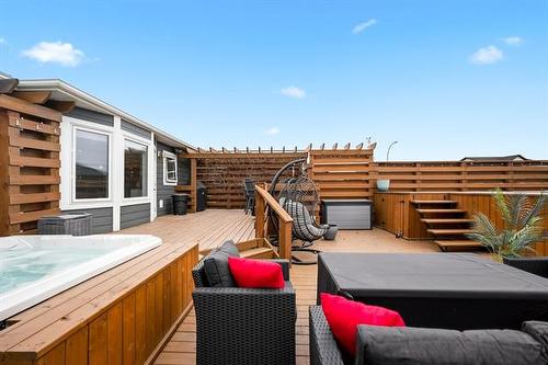 1 Aston Cove, Steinbach, MB 