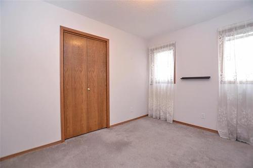 7-20 Orchard Hill Dr, Winnipeg, MB 