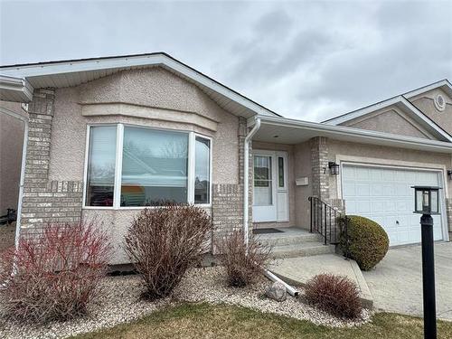 7-20 Orchard Hill Dr, Winnipeg, MB 