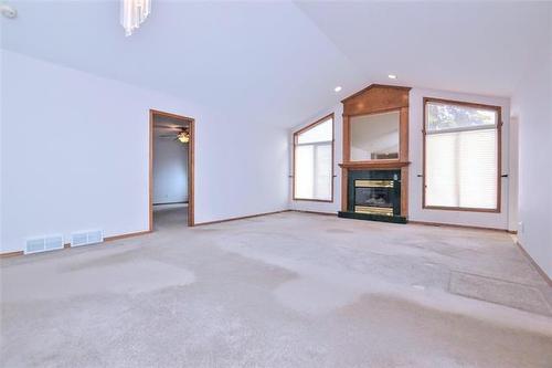 7-20 Orchard Hill Dr, Winnipeg, MB 