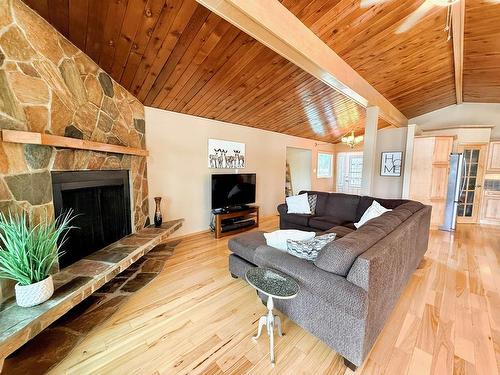 84 B War Eagle Road, Kenora, ON 
