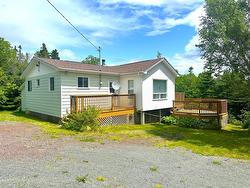 6 Island Pond Road Spread Eagle, NL A0B 2W0