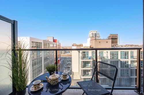 630-16 Concord Place, Grimsby, ON - Outdoor With Balcony