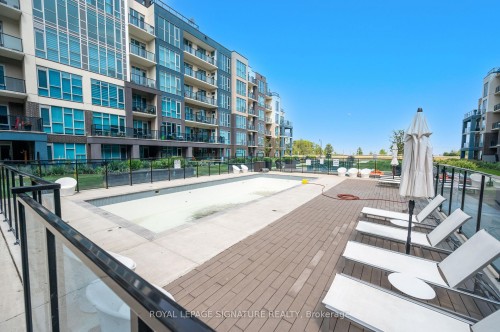 630-16 Concord Place, Grimsby, ON - Outdoor With Balcony