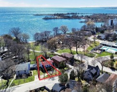 175 Lake Shore Drive Toronto, ON M8V 2A1