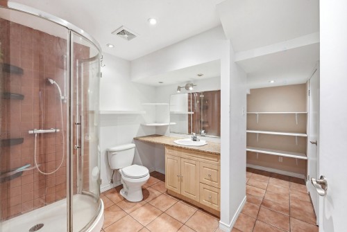 Salle de bains - 960 Rue Basile-Routhier, Repentigny (Repentigny), QC - Indoor Photo Showing Bathroom