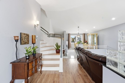 Hall d'entrée/Vestibule - 960 Rue Basile-Routhier, Repentigny (Repentigny), QC - Indoor Photo Showing Other Room