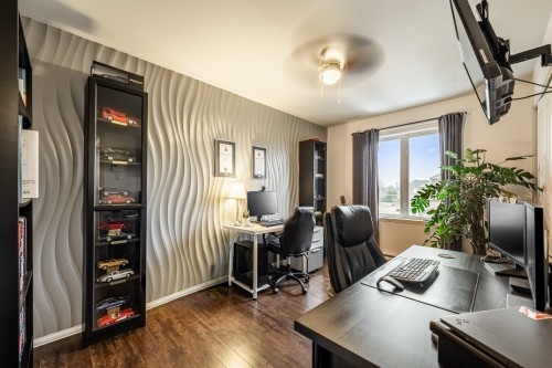 Chambre à coucher - 244 Rue Du Cardinal, Saint-Amable, QC - Indoor Photo Showing Office