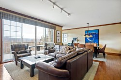 Salon - 