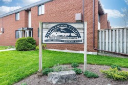 TH#15-1230 Gripsholm Road  Mississauga, ON L4Y 2G9
