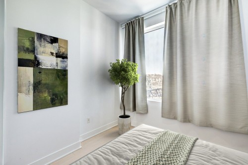 Chambre à coucher - 1602-2300 Rue Tupper, Montréal (Ville-Marie), QC - Indoor Photo Showing Bedroom