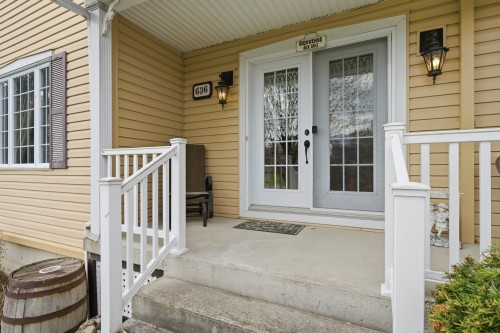 Entrée extérieure - 636 Rue Forand, Granby, QC - Outdoor