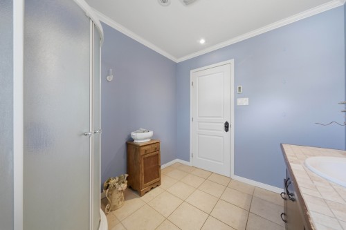 Salle de bains - 636 Rue Forand, Granby, QC - Indoor Photo Showing Bathroom