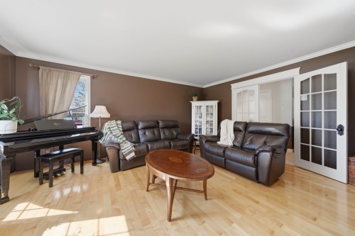 Salon - 636 Rue Forand, Granby, QC - Indoor Photo Showing Living Room