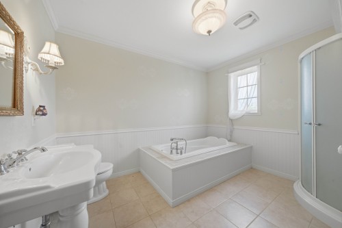 Salle de bains - 636 Rue Forand, Granby, QC - Indoor Photo Showing Bathroom