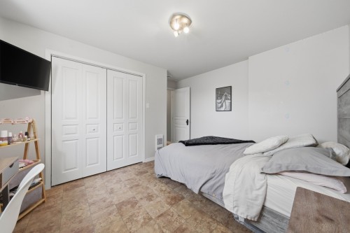 Chambre à coucher - 636 Rue Forand, Granby, QC - Indoor Photo Showing Bedroom
