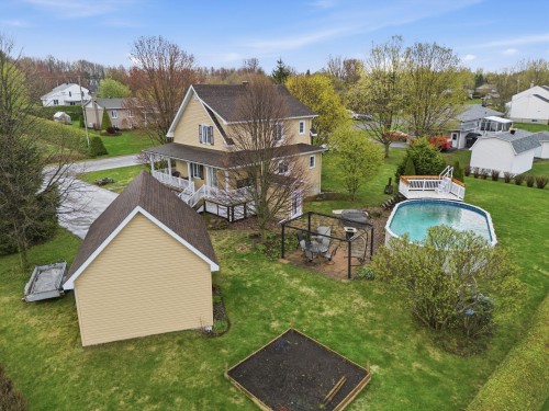 Face arrière - 636 Rue Forand, Granby, QC - Outdoor With Above Ground Pool