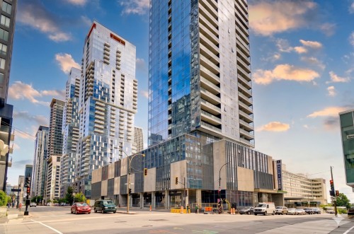 Front of Structure - 1210-1500 Boul. René-Lévesque O., Montréal (Ville-Marie), QC - Outdoor With Facade