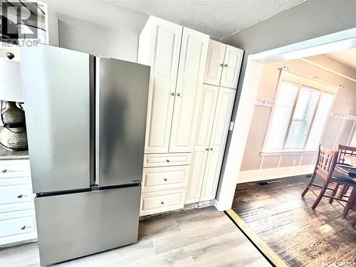 719 I Avenue S, Saskatoon, SK - Indoor