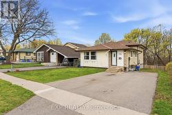 570 ANNANDALE STREET Oshawa, ON L1H 7S7
