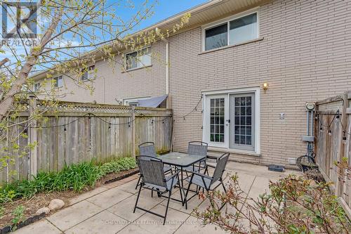 29 Glen Road, Cambridge, ON - Outdoor With Exterior