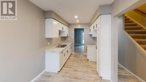 29 Glen Road, Cambridge, ON - Indoor Photo Showing Kitchen With Double Sink