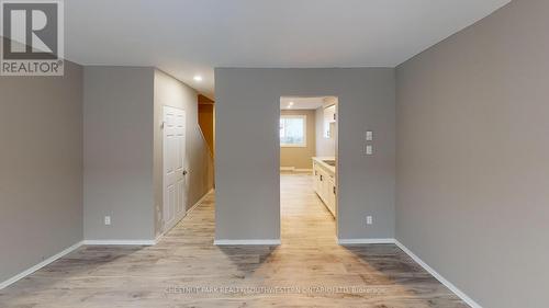 29 Glen Road, Cambridge, ON - Indoor Photo Showing Other Room