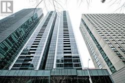 1510 - 28 TED ROGERS WAY Toronto, ON M4Y 2J4