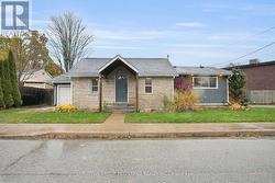 15 ARTHUR STREET Lambton Shores, ON N0N 1J0