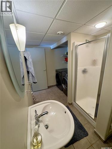 17 Eagle View Way, Elk Ridge, SK - Indoor Photo Showing Bathroom