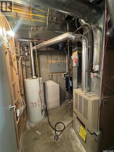 17 Eagle View Way, Elk Ridge, SK - Indoor Photo Showing Basement