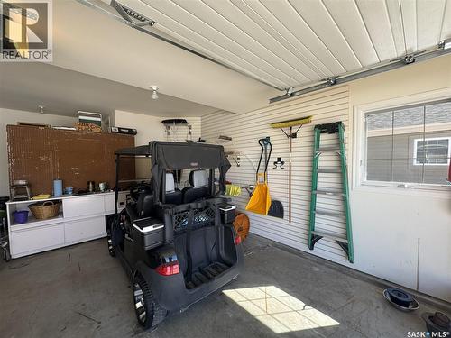 17 Eagle View Way, Elk Ridge, SK - Indoor Photo Showing Garage