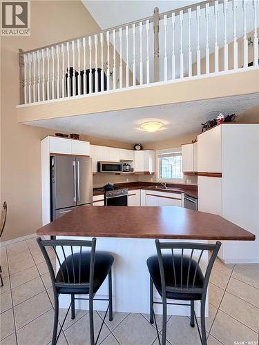 17 Eagle View Way, Elk Ridge, SK - Indoor Photo Showing Kitchen