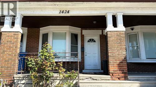 1424 Wyandotte STREET West  Windsor, ON N9B 1H4