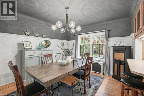 186 Dromore Crescent, Hamilton, ON - Indoor Photo Showing Dining Room