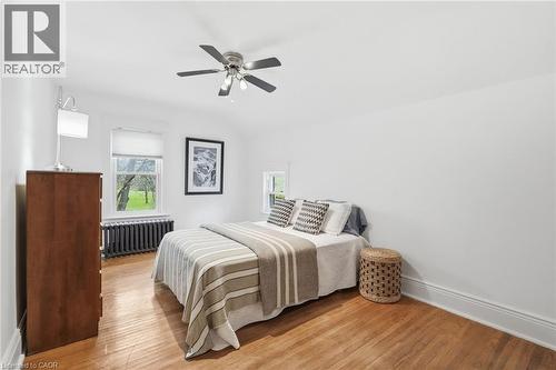 186 Dromore Crescent, Hamilton, ON - Indoor Photo Showing Bedroom