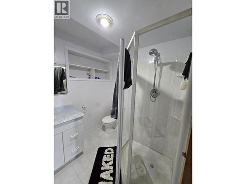 11 Baker Road, Mackenzie, BC - Indoor Photo Showing Bathroom
