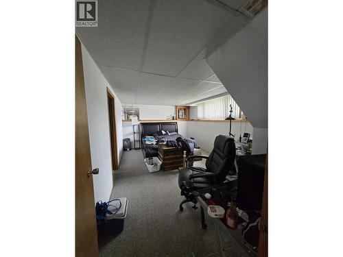 11 Baker Road, Mackenzie, BC - Indoor Photo Showing Other Room