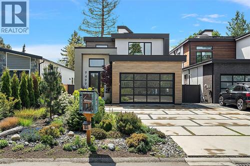 9499 Maryland Dr  Sidney, BC V8L 2R7