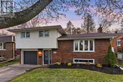 1227 CARTIER BOULEVARD Peterborough (Northcrest Ward 5), ON K9H 6S2