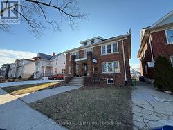 4 - 1093 HOWARD AVENUE Windsor, ON N9A 1S6