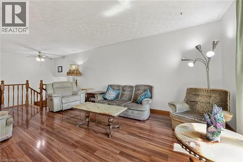 4617 Highway 3, Simcoe, ON - Indoor Photo Showing Living Room