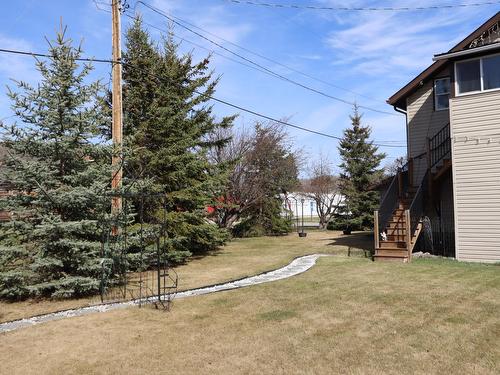 22  State Ave, Fort Assiniboine, AB 