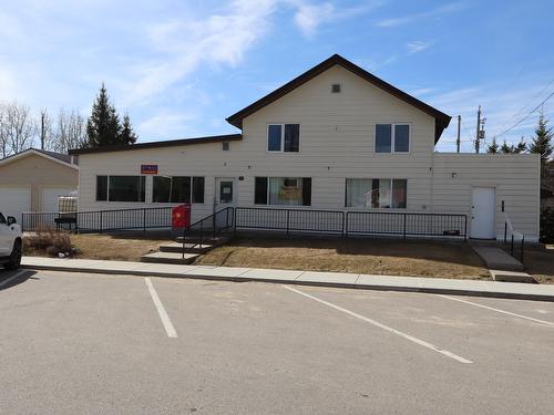 22  State Ave, Fort Assiniboine, AB 