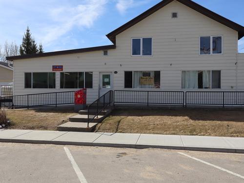 22  State Ave, Fort Assiniboine, AB 