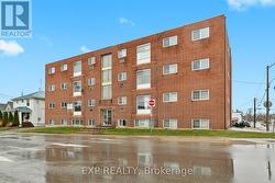 UNIT 1 - 4663 HURON STREET Niagara Falls (Downtown), ON L2E 2H7