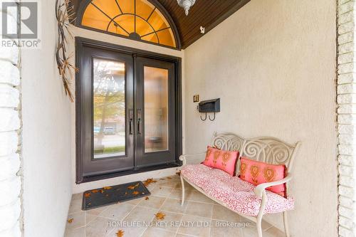 38 Castle Drive, Barrie, ON 