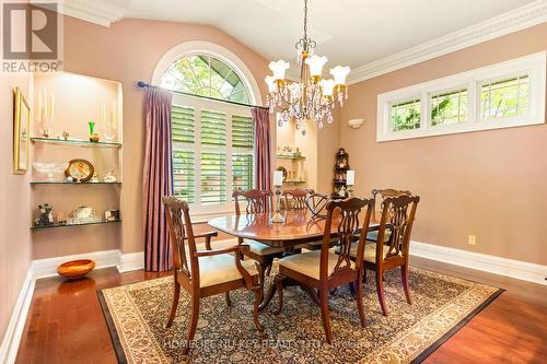 38 Castle Drive, Barrie, ON 