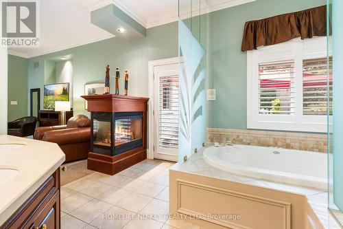 38 Castle Drive, Barrie, ON 
