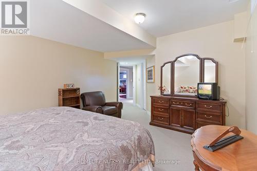 38 Castle Drive, Barrie, ON 